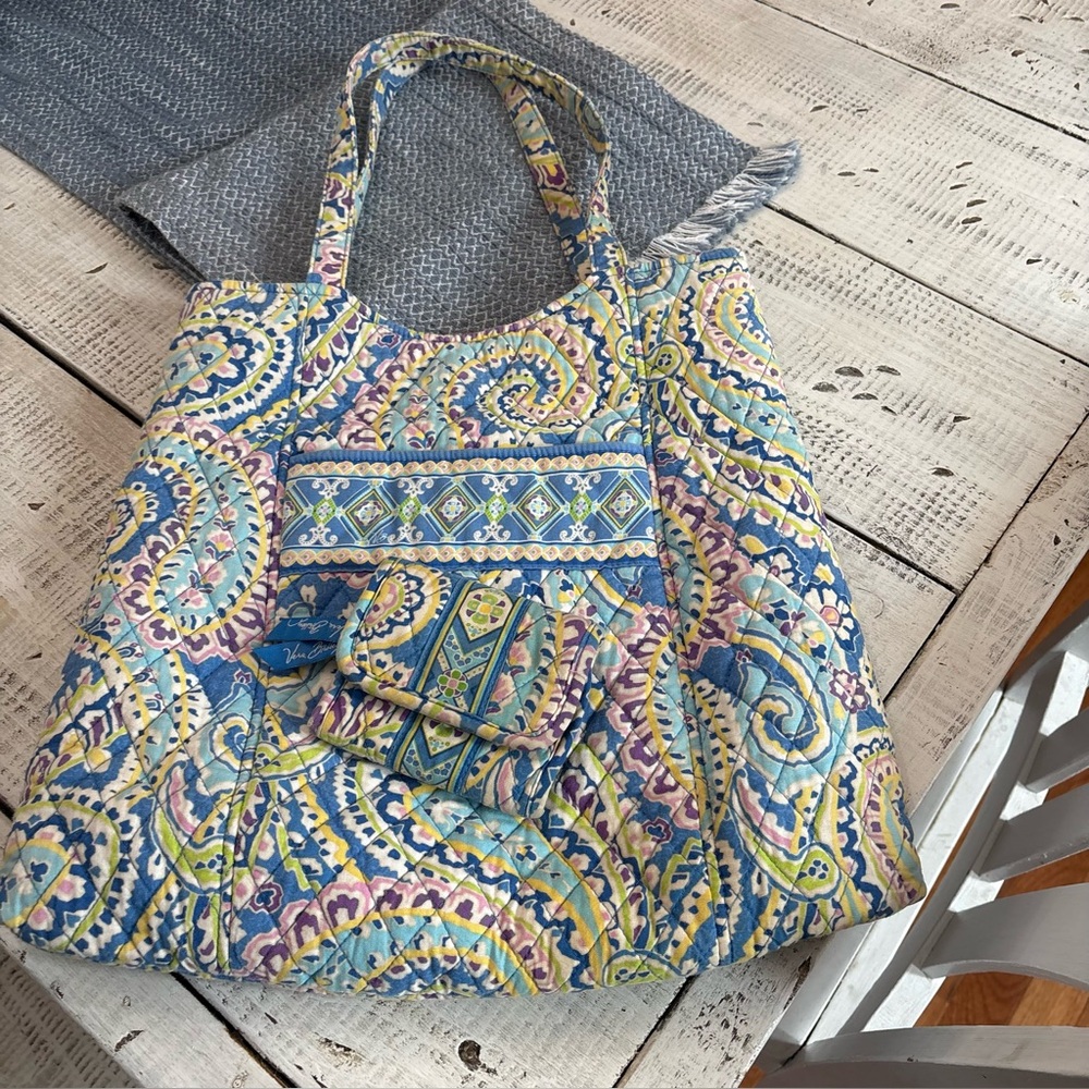 Vera Bradley Vintage Pastel Paisley Tote Bag w Wallet used condition-wear/fading